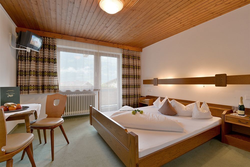 Hotel Gasthof Jaeger Zillertal Schlitters Exterior foto