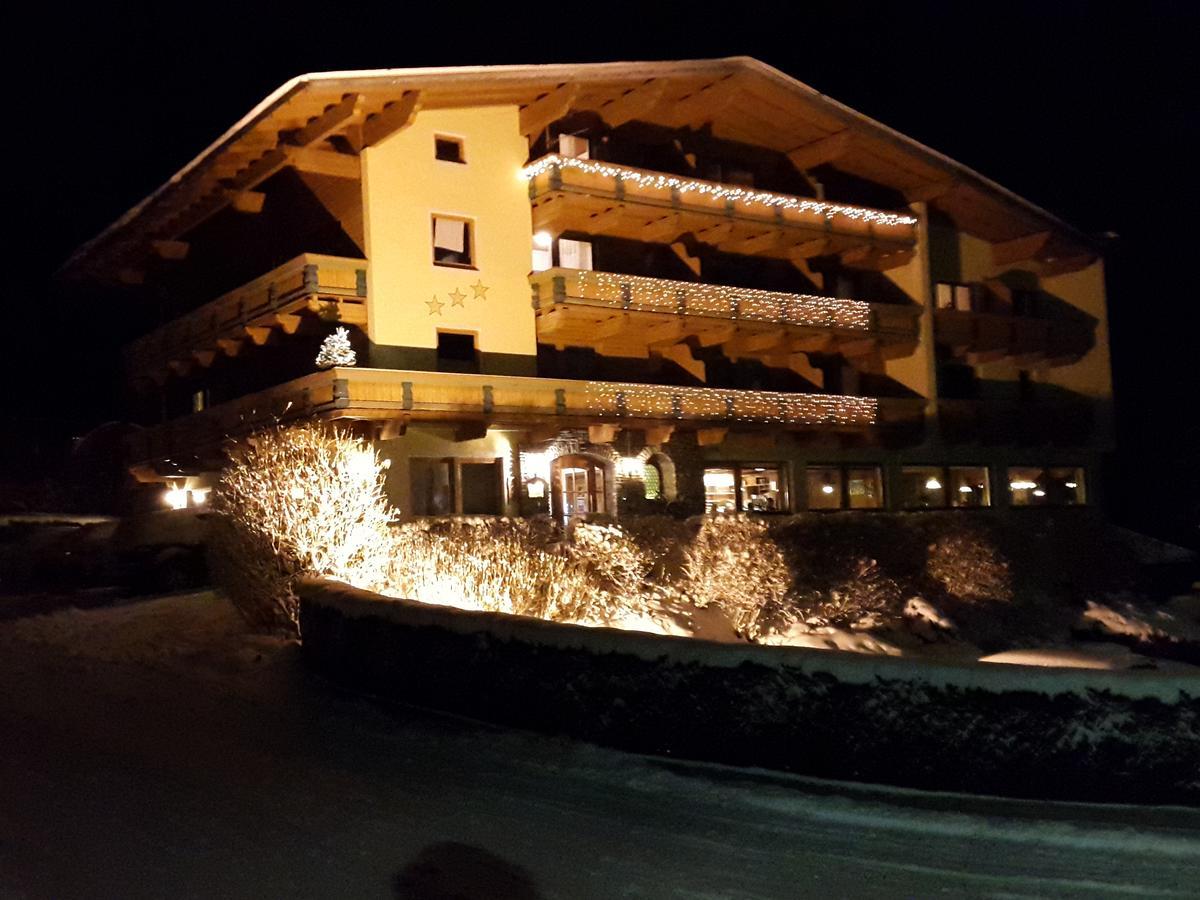 Hotel Gasthof Jaeger Zillertal Schlitters Exterior foto