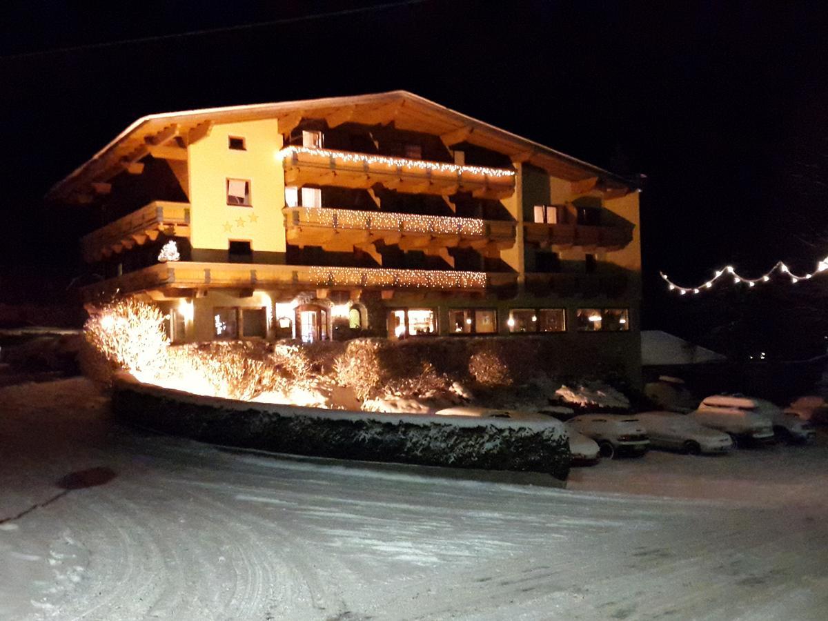 Hotel Gasthof Jaeger Zillertal Schlitters Exterior foto